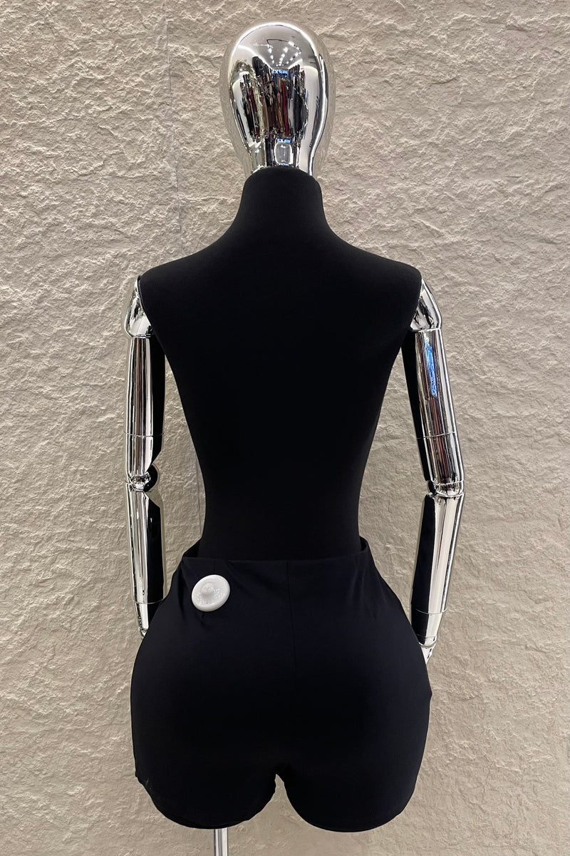 Short Falda Corta App de Bolsas Negra