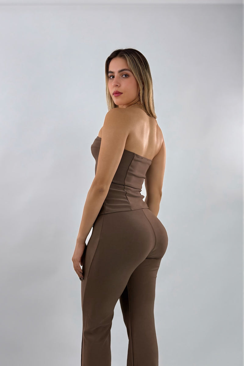 Set Top y Pantalon Cafe