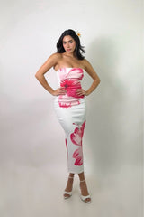 Vestido Midi Strapless Floreado Rosa