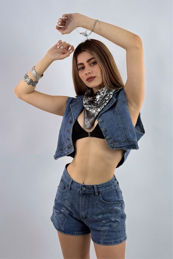 Short Boton Turquoise Denim