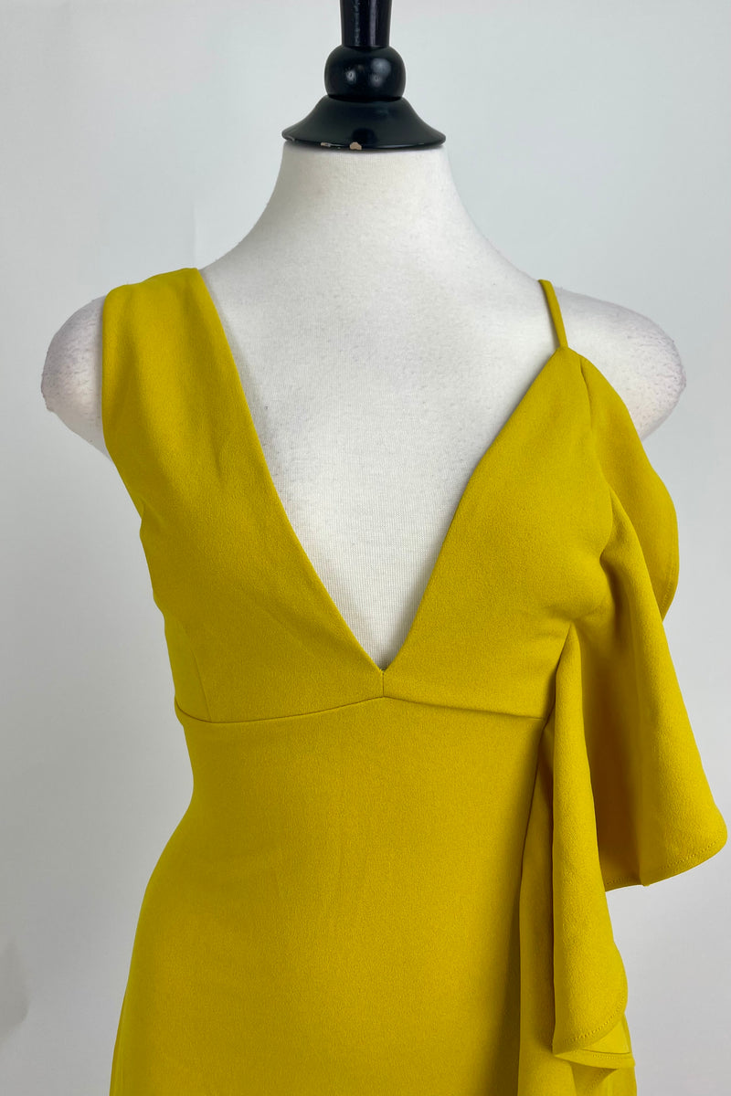 Vestido Ajustado Asimetrico