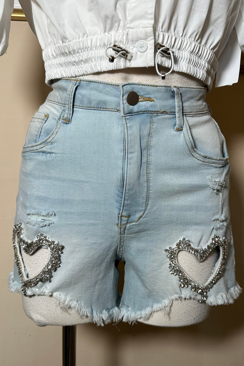 Short Denim Con App de Corazon en Pedreria