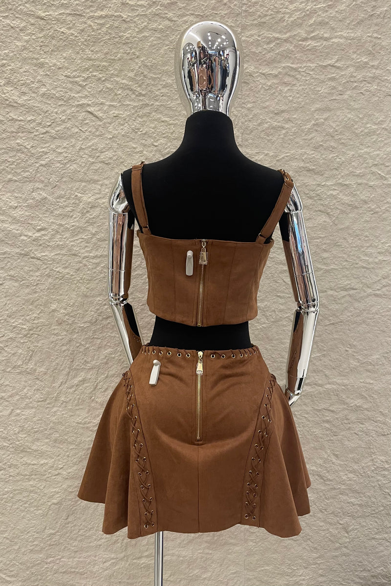 Set Top y Falda Velvet Color Camel