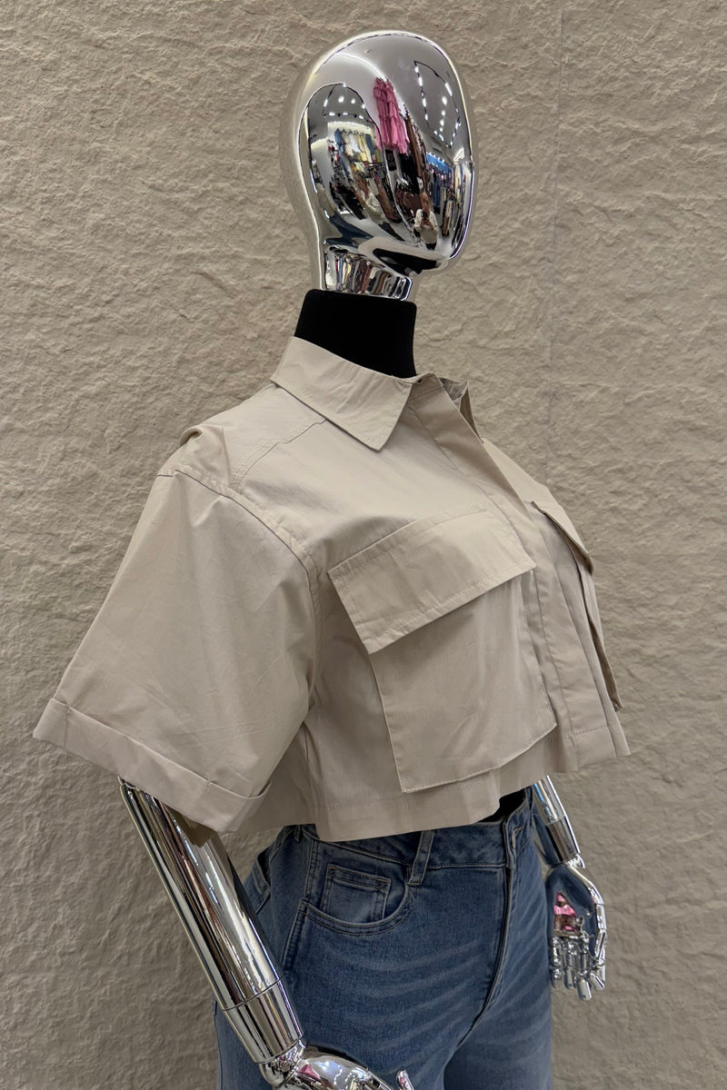 Camisa Corta App de Bolsas Arena