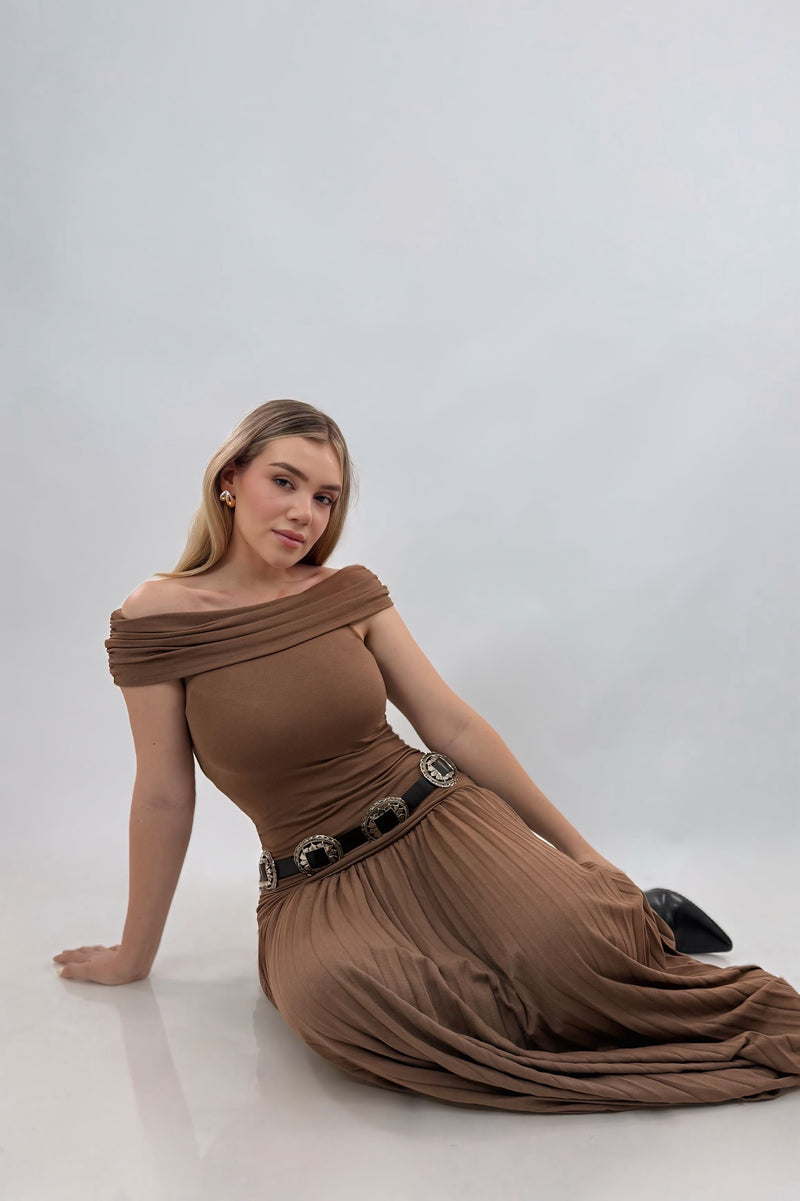 Vestido Off Shoulder Largo Cafe