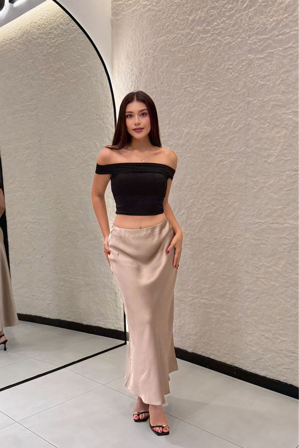 Crop Top Off Shoulder Negro