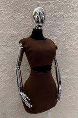 Vestido Corto Abertura Abdomen Cafe