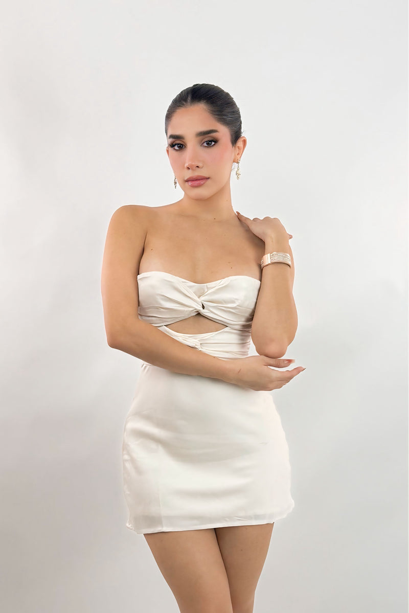 Vestido Strapless Satinado Beige