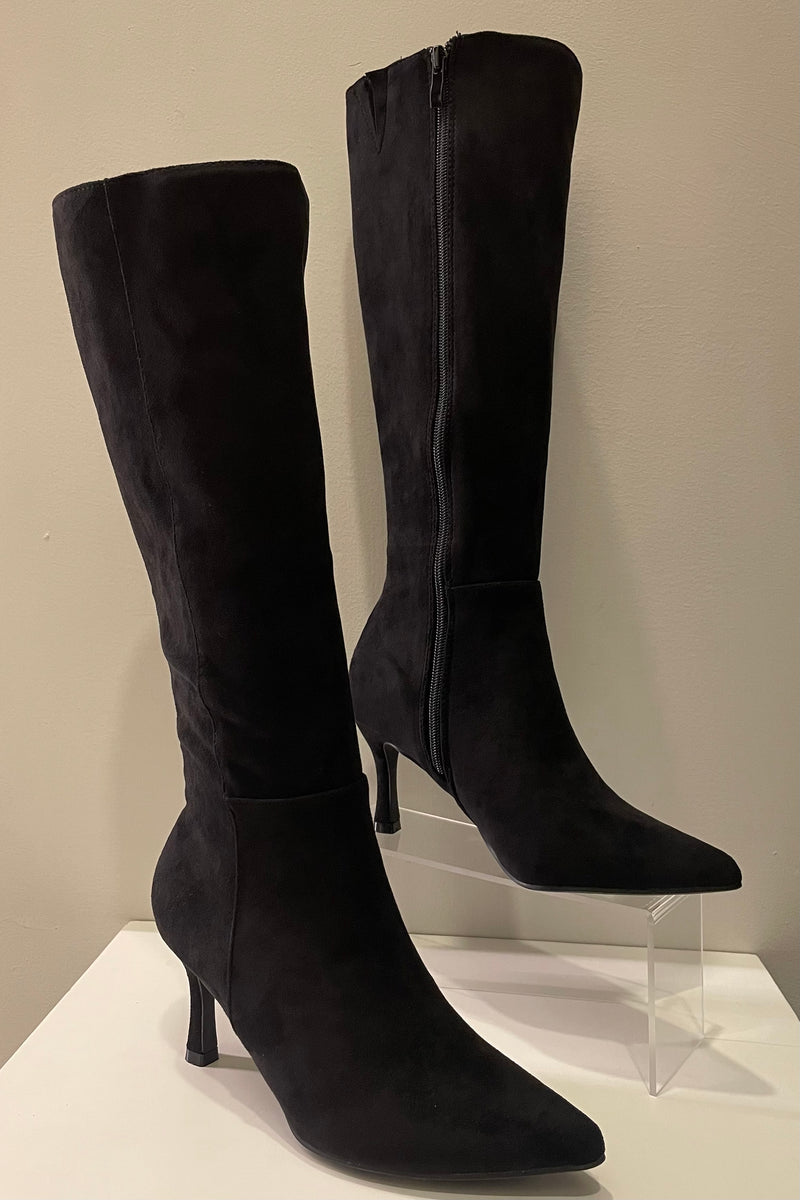 Botas Gamusa Negras