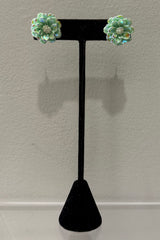 Aretes Flower Shape