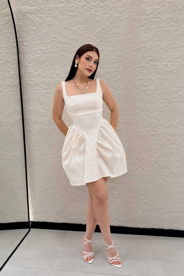 Vestido Corto Beige
