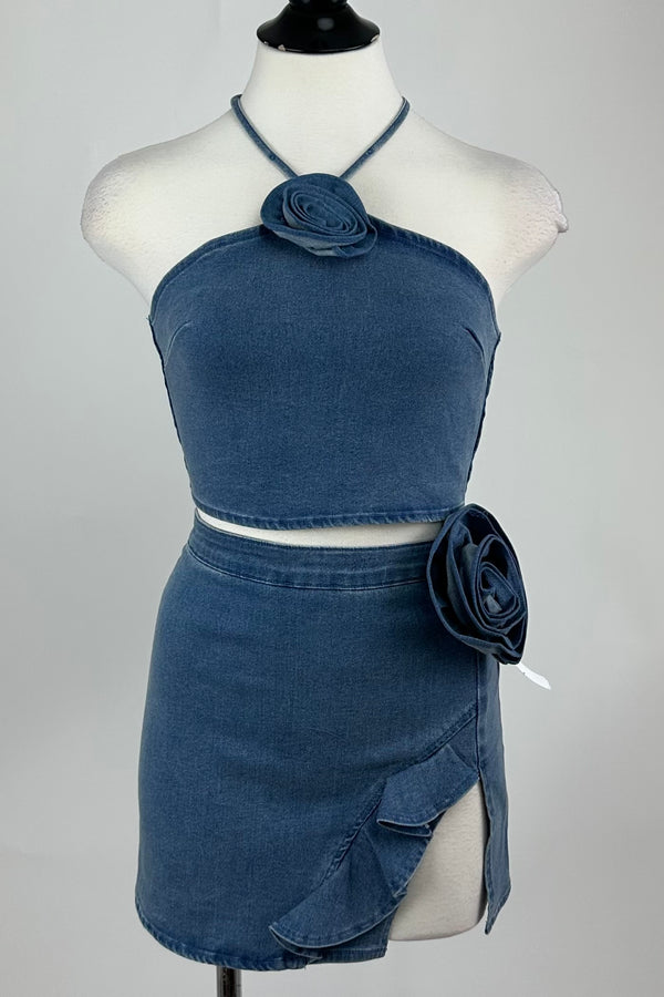 Crop Top Denim Halter con App de Flor