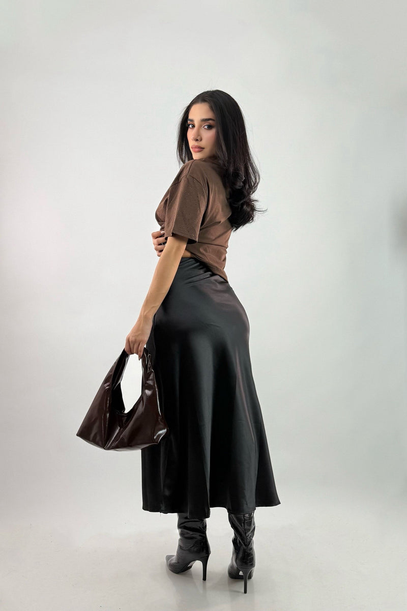Falda Midi Satinada Negra