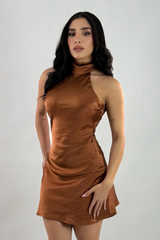Vestido Halter Satinado Bronce
