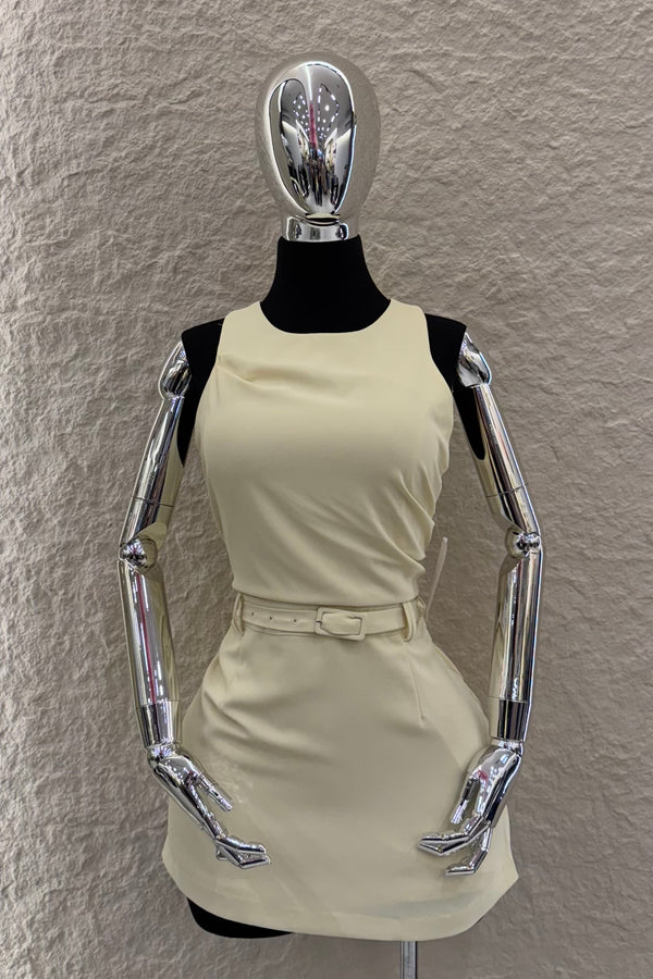 Vestido Corto Con Cinto Amarillo