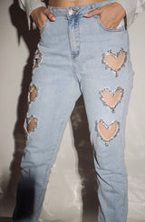 Pantalon Denim Con App de Corazon en Pedreria