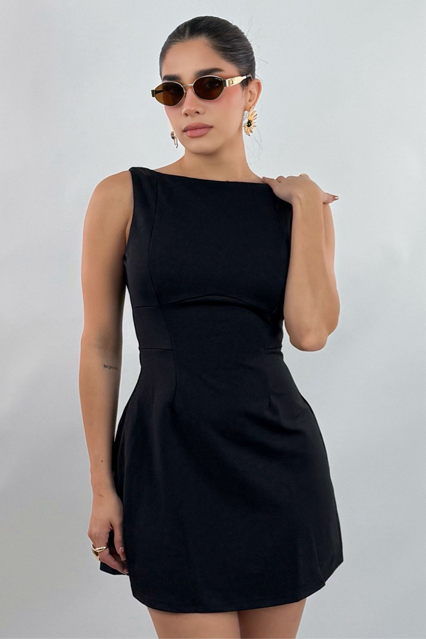 Vestido Corte A Negro