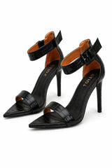 Zapatilla Negra con Tobillera