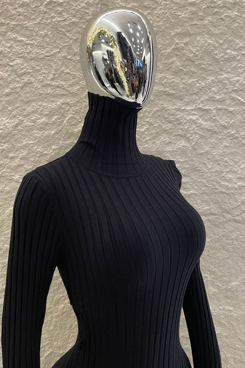 Vestido Midi Tela Punto Manga Larga Negro