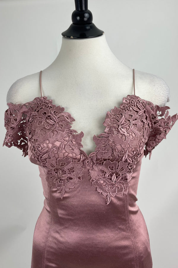 Vestido A La Rodilla En V