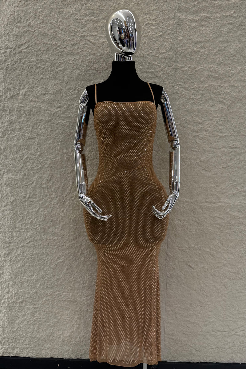 Vestido Rhinestone Escote Corrugado Camel