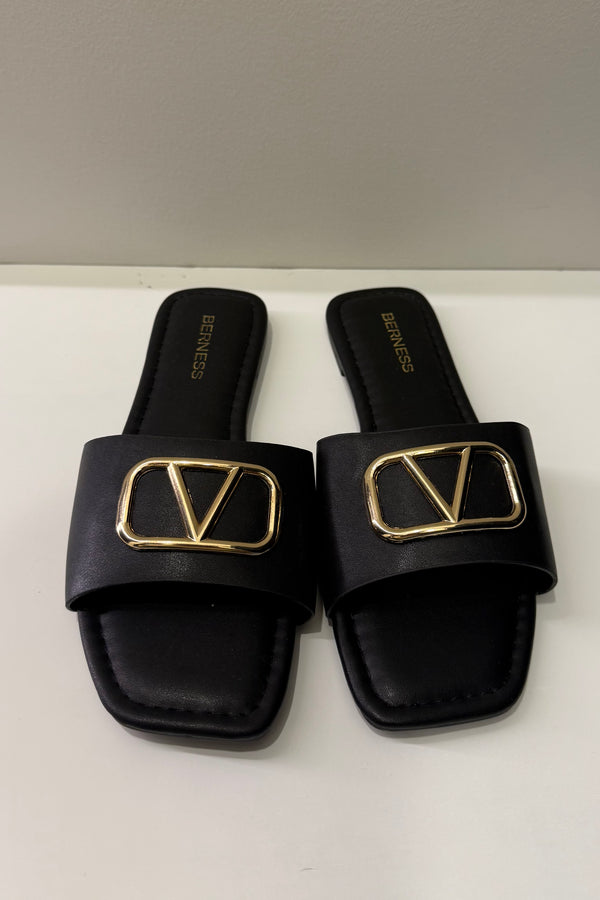 Sandalia Dupe Valentino Negro