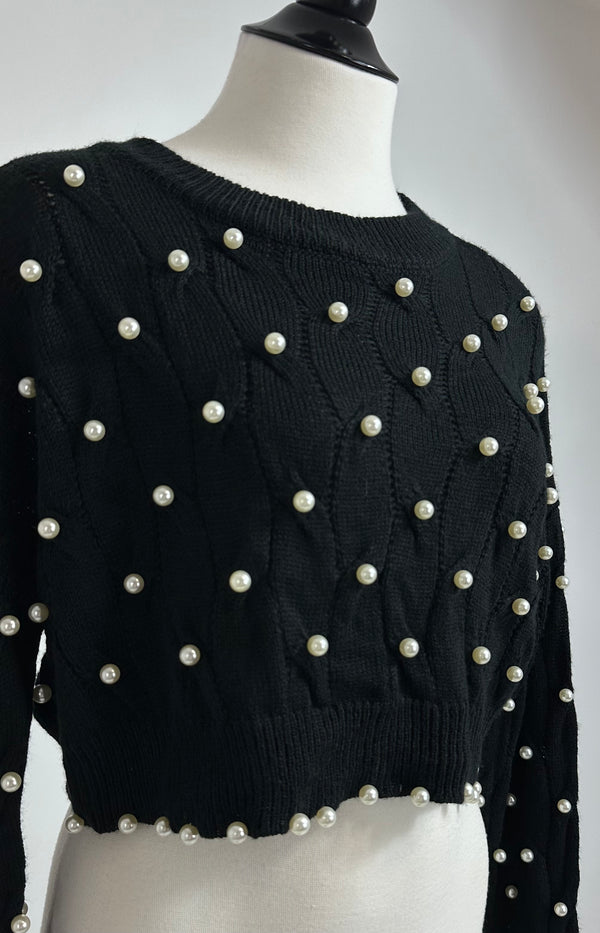 Sweater Negro con App de Perlas