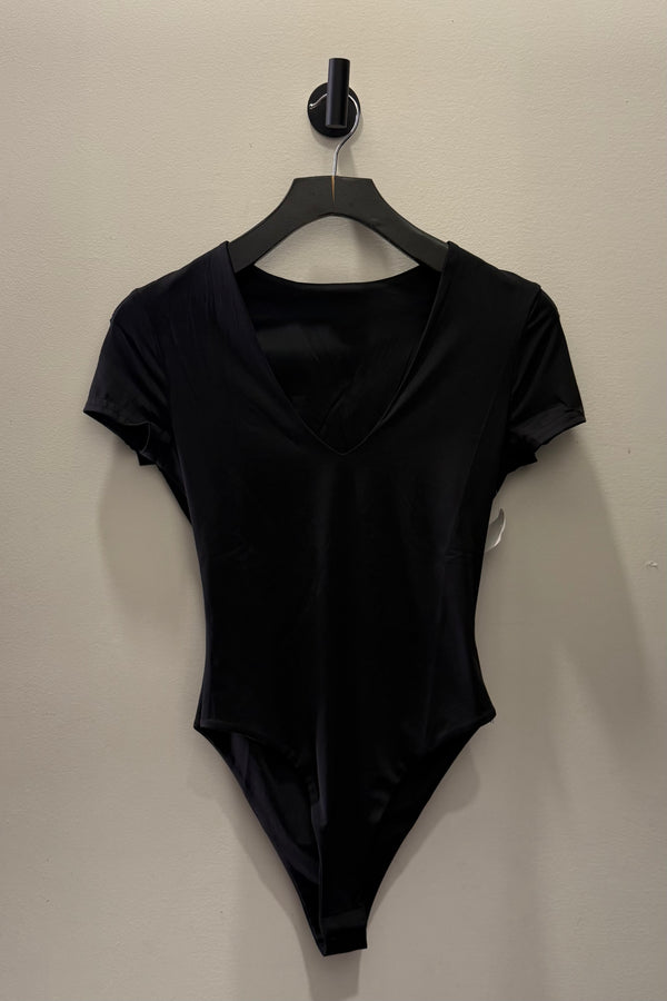 Pantiblusa Manga Corta Negro