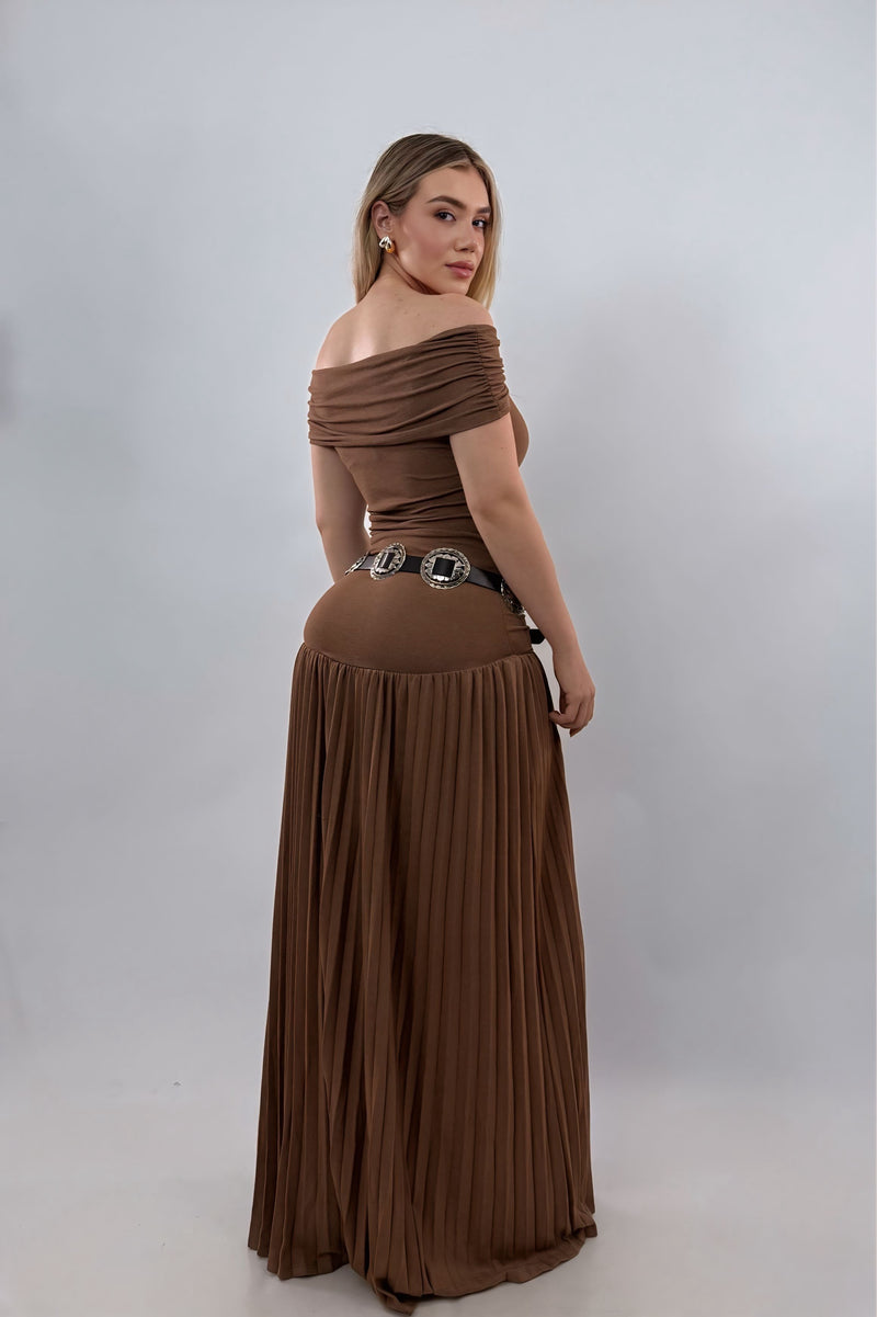 Vestido Off Shoulder Largo Cafe