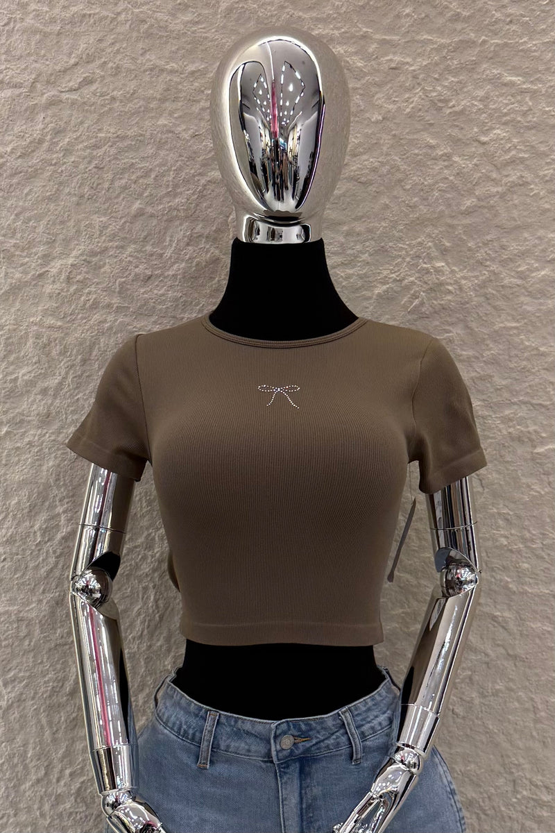 Crop Top App de Moño Rhinestone Cafe