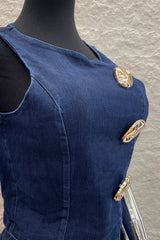 Set Top Apps Doradas y Pantalon Sastre Azul