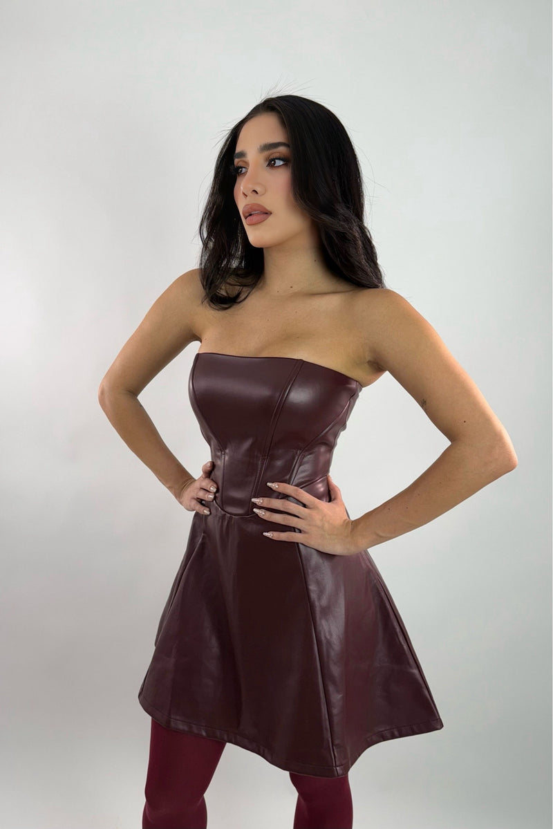 Vestido Strapless Vinipiel Vino