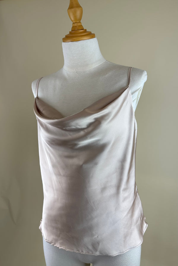 Blusa Basica de Tirantito Satinado Beige