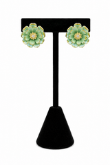Aretes Flower Shape
