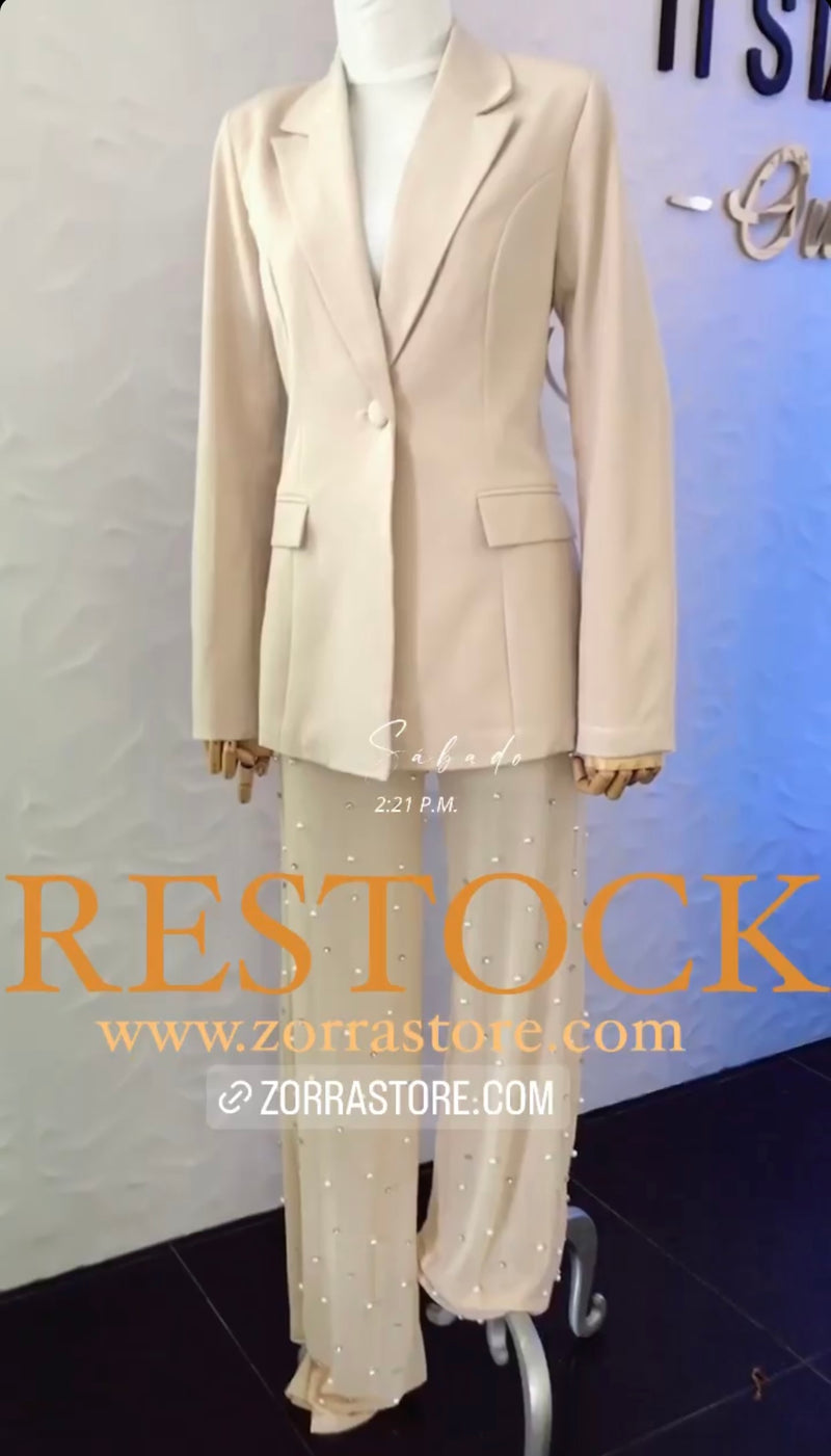 Set de Blazer Con Pantalon Transparente Beige