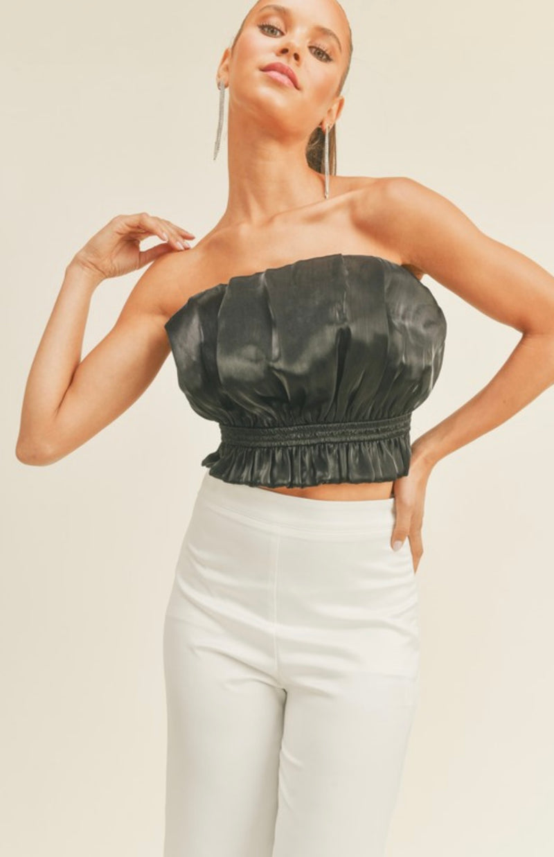 Croptop Strapple Satinada Brillosa Negro